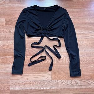 Black Ring Detail Long Sleeve Crop Top